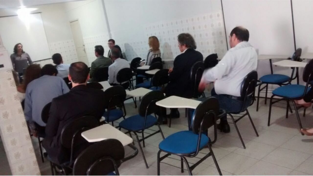 OAB-ES orienta advocacia da Subseção de Ibiraçu sobre normas de publicidade