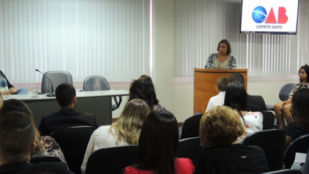 Entrega de Carteira: secretária-geral adjunta fala sobre ética e coragem