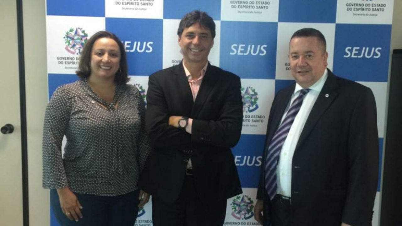 OAB-ES vai instalar internet em sala de audiência de custódia e reformar parlatórios